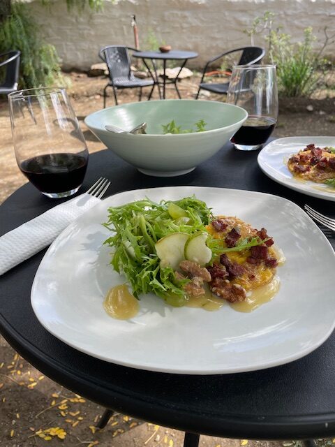 Conversations Bistro 5